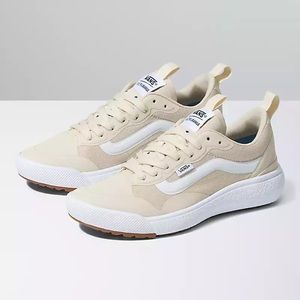 New Vans Ultrarange Sandshell Womens 6